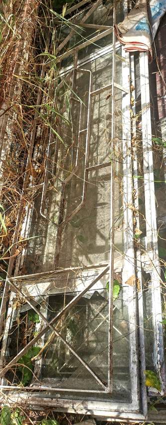 Porte metal - 1 - All household appliances  on Aster Vender