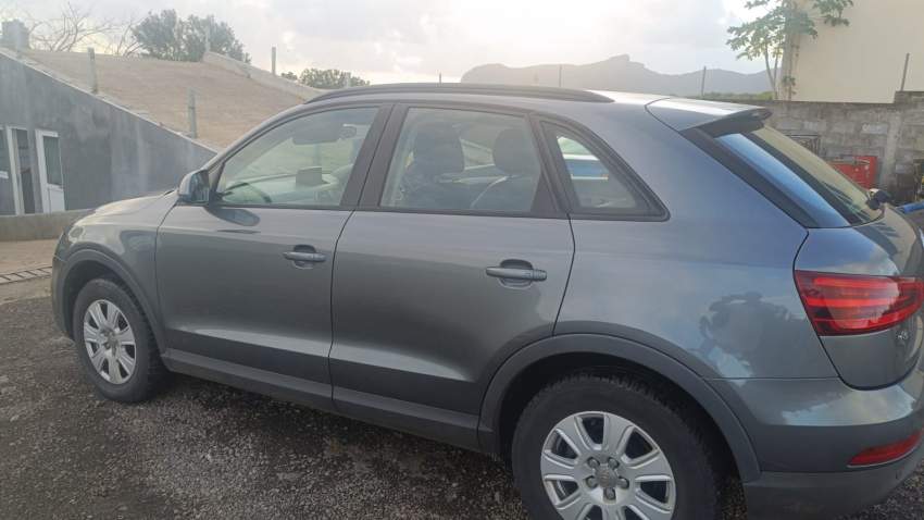 Audi Q3 Quattro Crossover SUV (2013) - 1 - SUV Cars  on Aster Vender