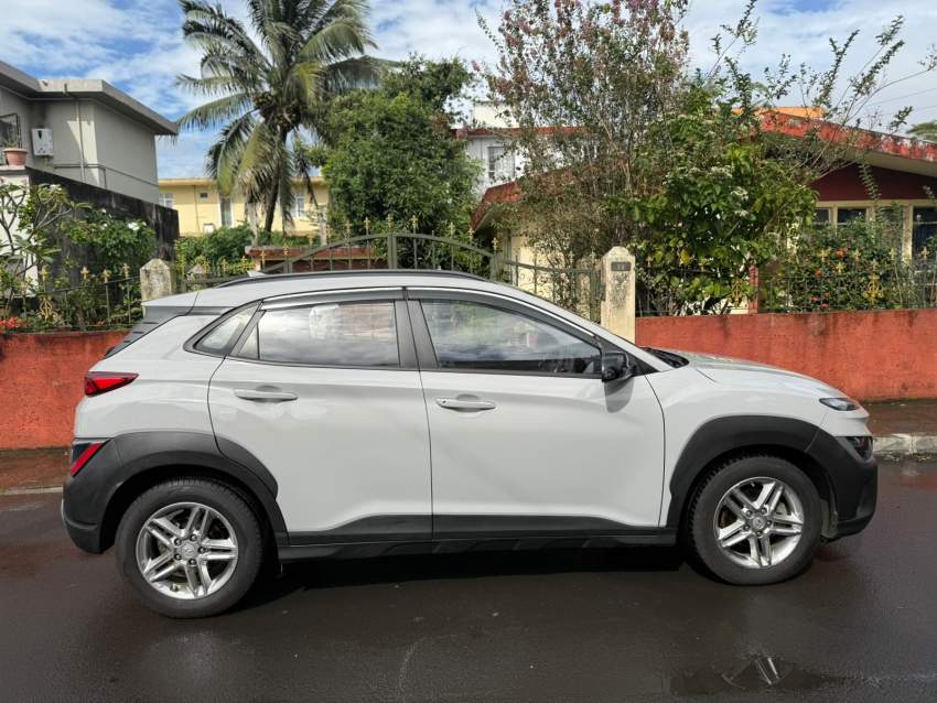Hyundai Kona 2021 - 2 - Family Cars  on Aster Vender