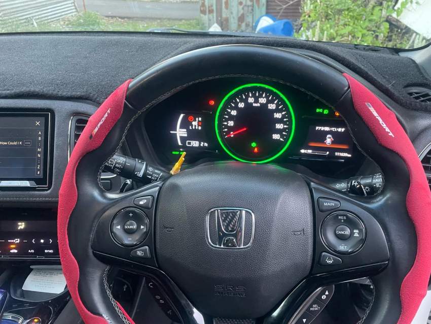 2016 Honda Vezel RS – Hybrid Full Option - 7 - SUV Cars  on Aster Vender