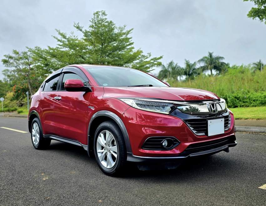 HONDA VEZEL HYBRID FACELIFT 2018 - 2 - Family Cars  on Aster Vender