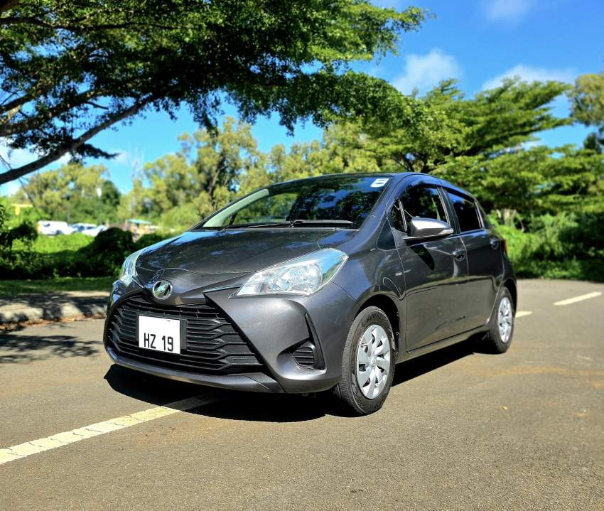 TOYOTA VITZ 2019 - 2 - Compact cars  on Aster Vender