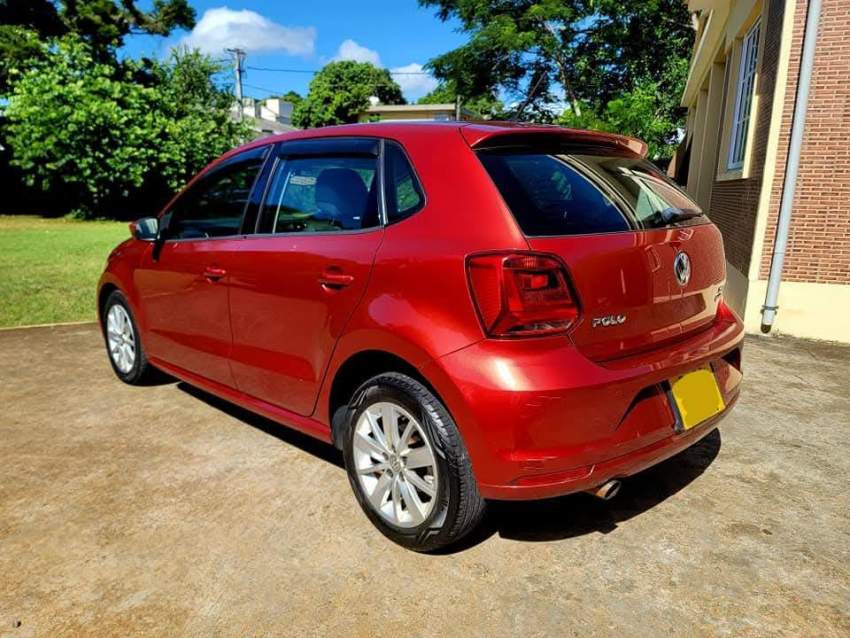 VOLKSWAGEN POLO 1.2 TSi 2014 - 3 - Compact cars  on Aster Vender
