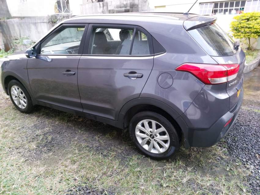 FOR SALE - HYUNDAI 2018 - 1 - SUV Cars  on Aster Vender