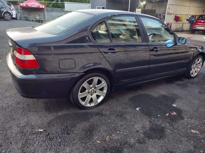 BMW E46 2002 - 2 - Family Cars  on Aster Vender