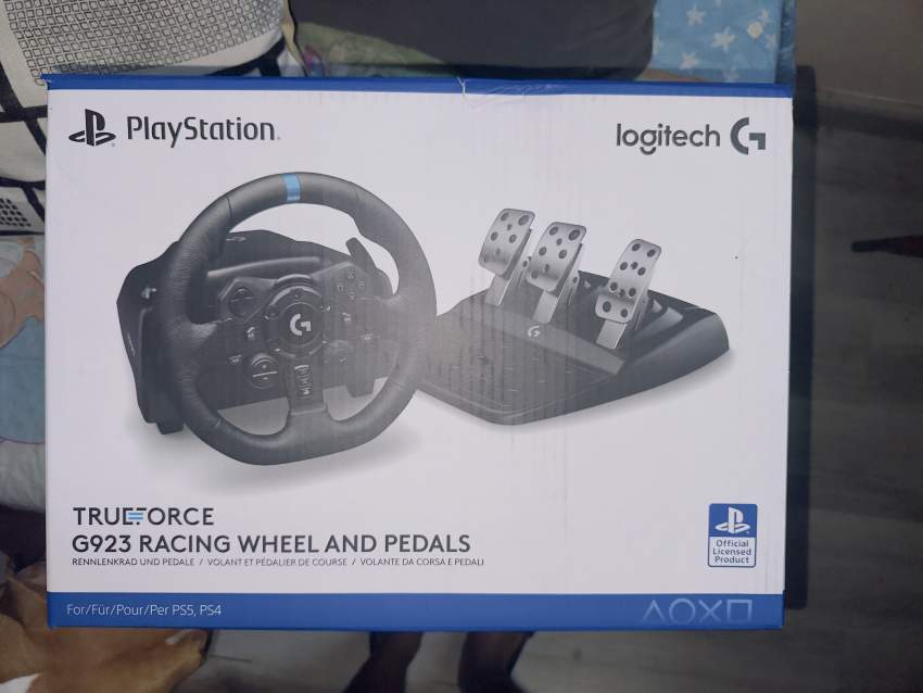 Logitech Racing wheel G923 , pedals et shifter - 0 - Other Indoor Sports & Games  on Aster Vender