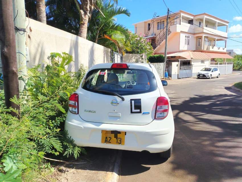 For sale - 2 - Compact cars  on Aster Vender