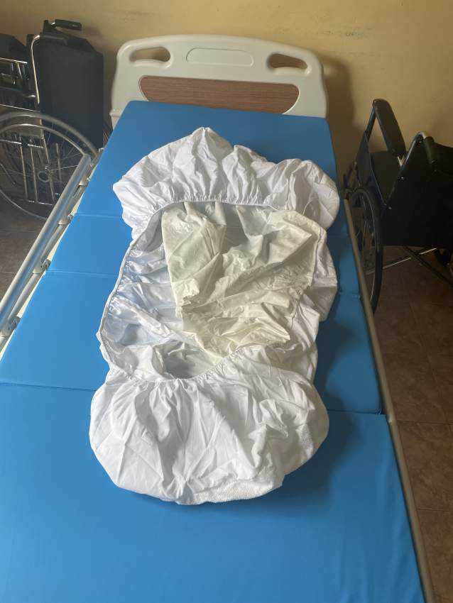 Orthopedic bed with mattress - 1 - Other Medical equipment  on Aster Vender