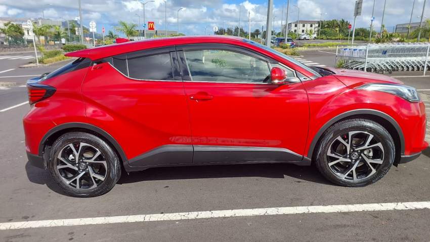 Toyota C-HR Grade G (2020) - 2 - SUV Cars  on Aster Vender