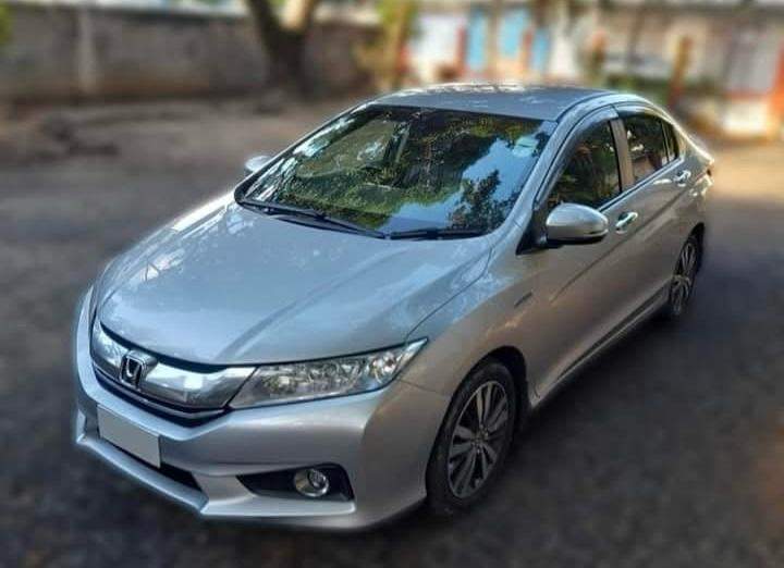 Honda Grace LX Hybrid – 2016 - 1 - Family Cars  on Aster Vender