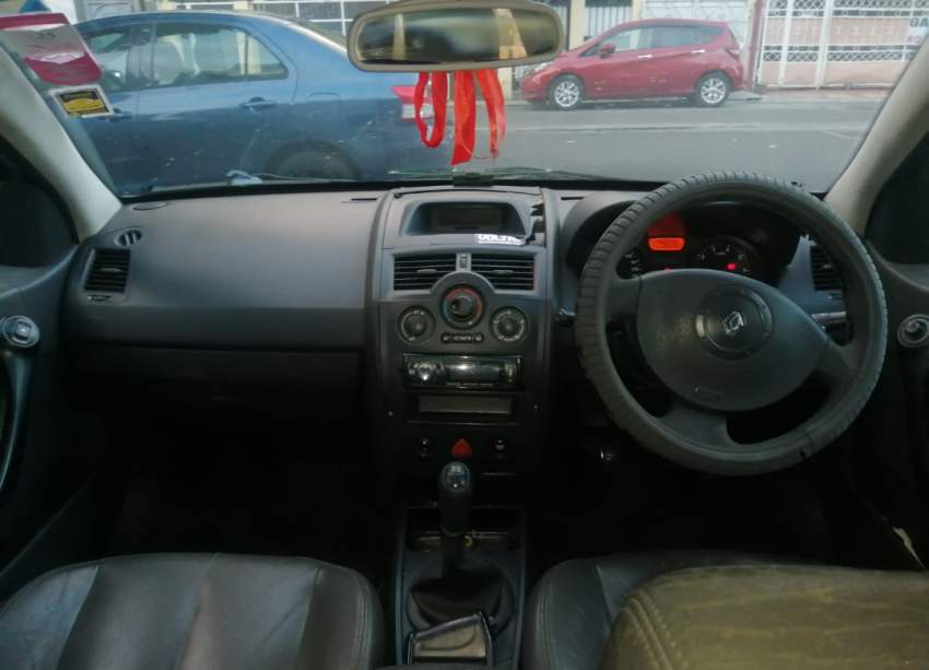 For sale - 1 - Compact cars  on Aster Vender