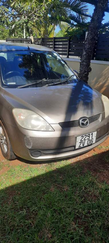 To sell Mazda demio 06 - 1 - Compact cars  on Aster Vender