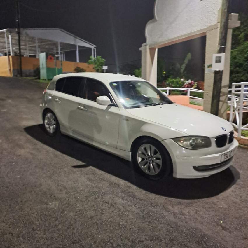 BMW 116i 2011 - 1 - Family Cars  on Aster Vender