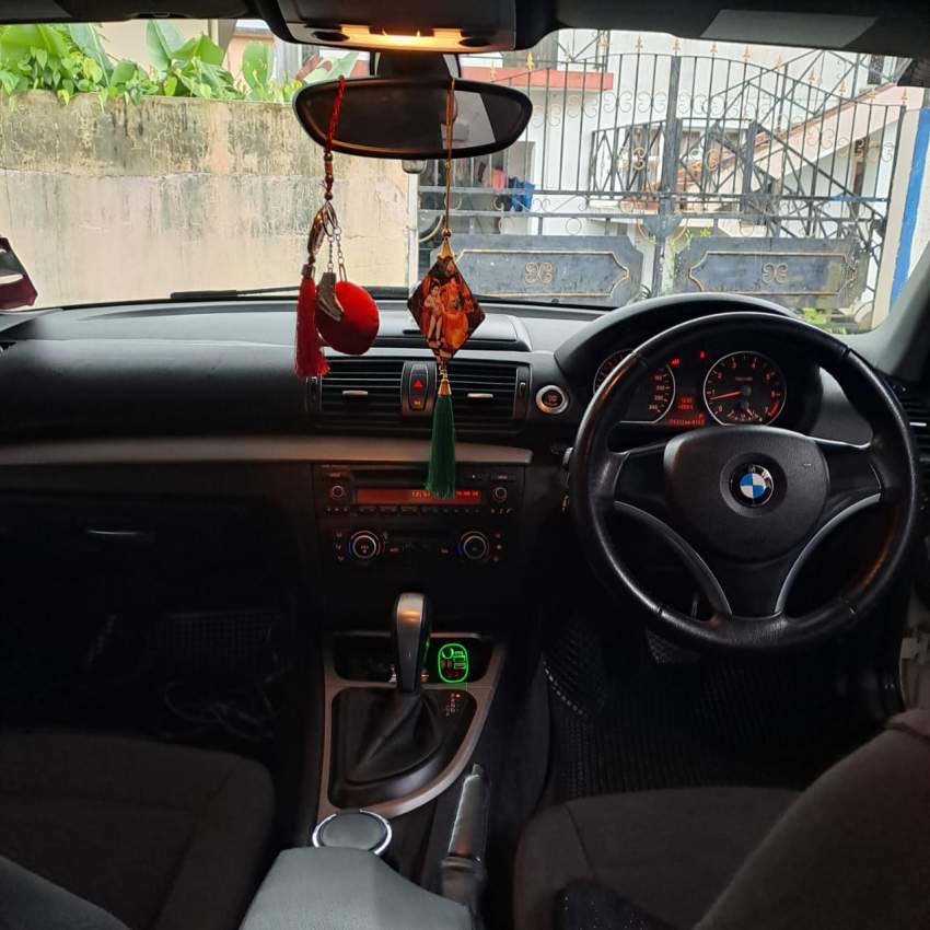 BMW 116i 2011 - 4 - Family Cars  on Aster Vender