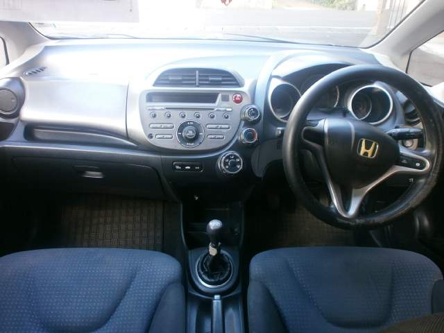 Honda Jazz  - 5 - Family Cars  on Aster Vender