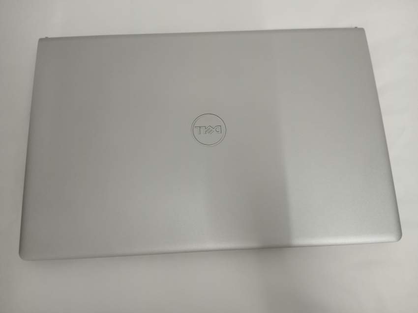 Dell Inspiron 3520 Silver Core i5 11 Gen - 1 - Laptop  on Aster Vender
