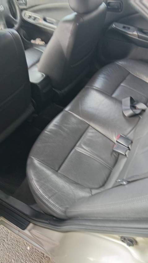 Nissan 17 - 0 - Compact cars  on Aster Vender