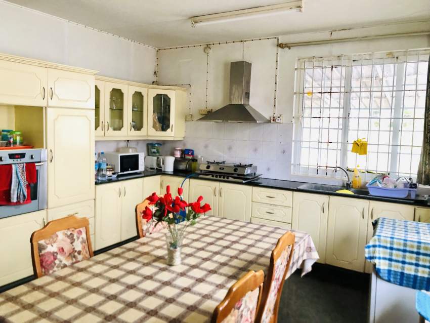 Double Storey Home, 2 min walk from Jumbo Phoenix Mall - 3 - House  on Aster Vender