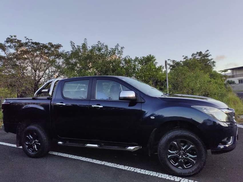 Mazda BT-50 for Sale – Year NV 2019 (4x4) - 1 - Pickup trucks (4x4 & 4x2)  on Aster Vender
