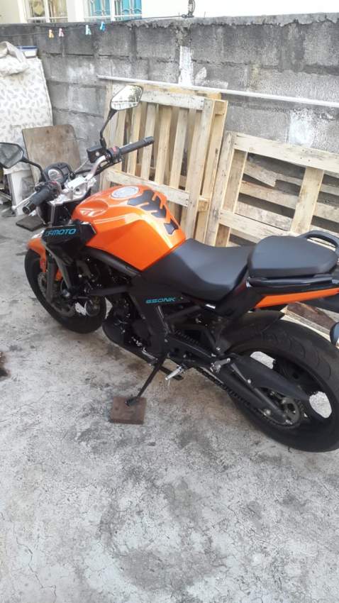 CFmoto  - 2 - Roadsters  on Aster Vender