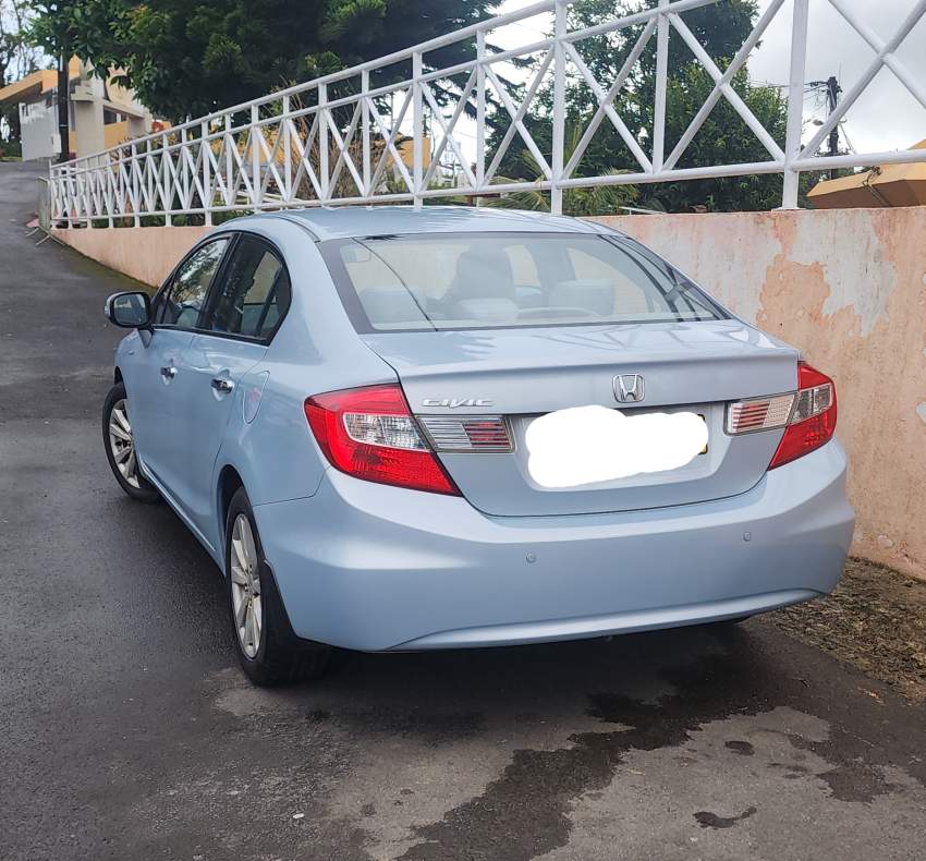 Honda Civic 2013 FB Local - 1 - Family Cars  on Aster Vender