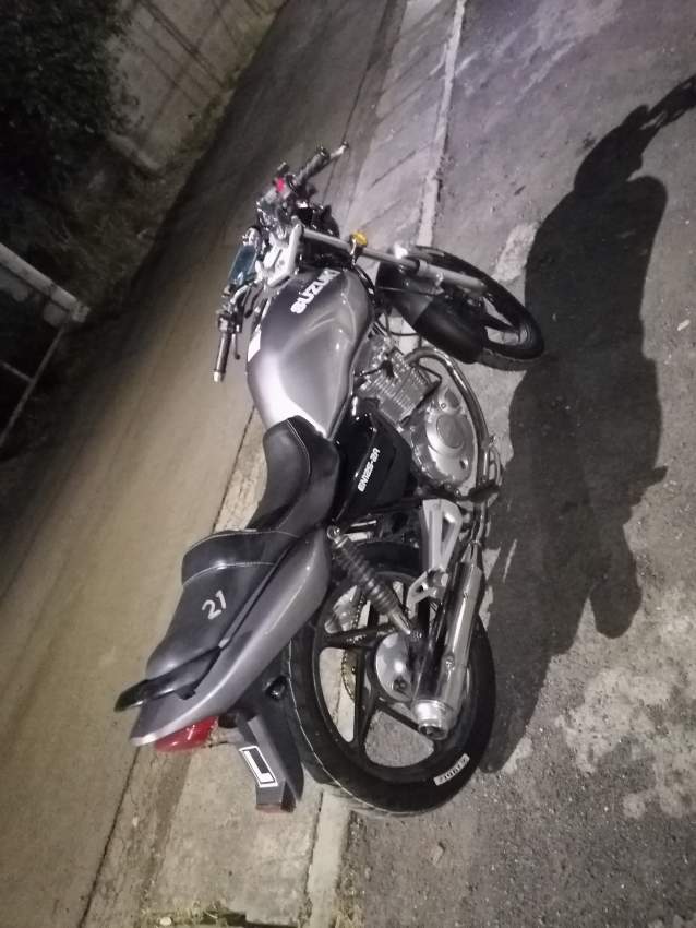 SUZKUKI EN 125 SERIE Z - 0 - Sports Bike  on Aster Vender