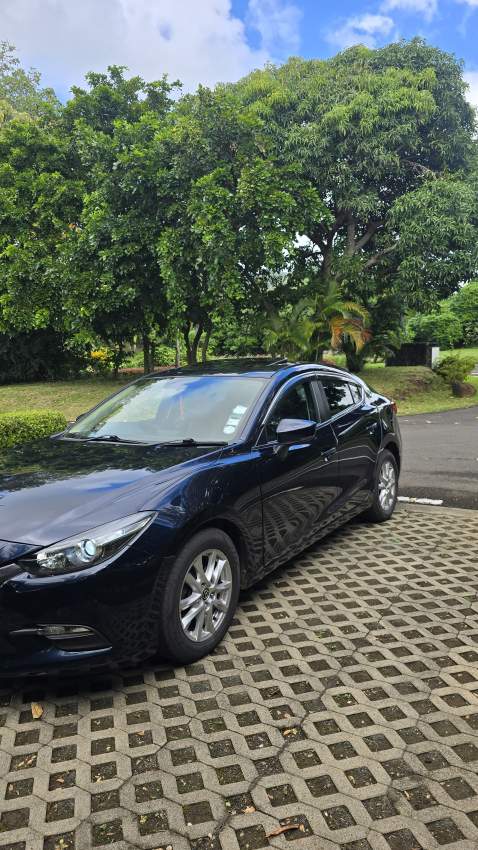 Mazda 3 Sport – 2017 (Automatic) - 2 - Family Cars  on Aster Vender