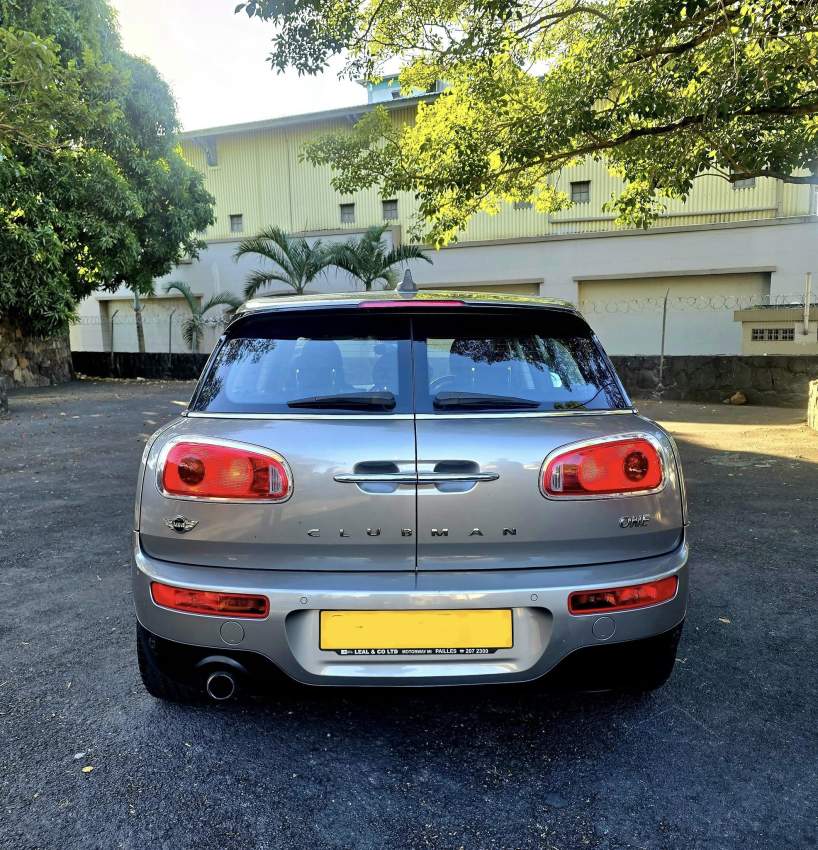 MINI CLUBMAN 2016 - 4 - Family Cars  on Aster Vender
