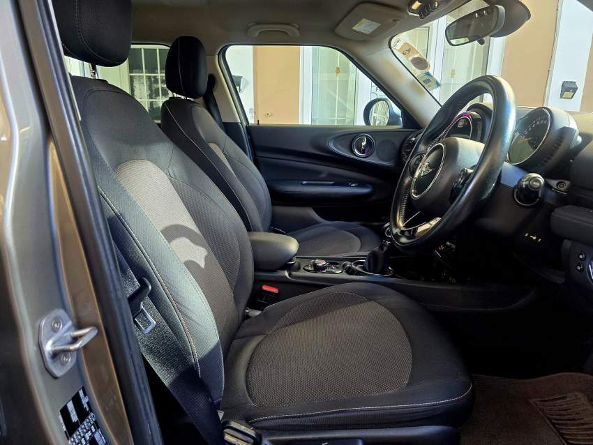 MINI CLUBMAN 2016 - 8 - Family Cars  on Aster Vender