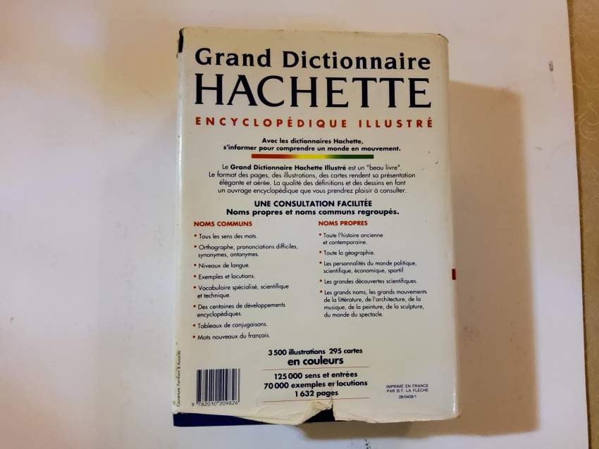 Grand dictionnaire Hachette encyclopédique - 1 - Dictionaries  on Aster Vender