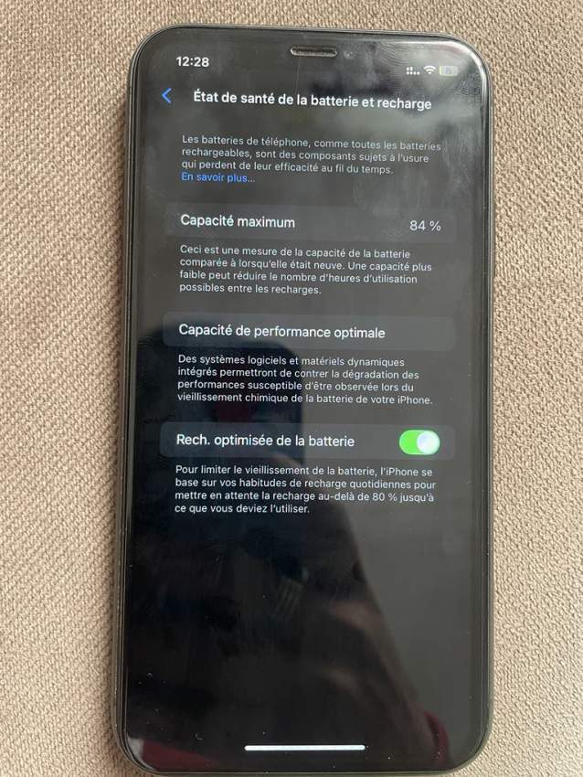 Iphone 11 - 1 - iPhones  on Aster Vender