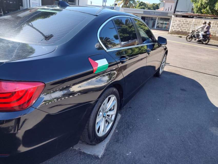 BMW 520i (2012) - 2 - Luxury Cars  on Aster Vender