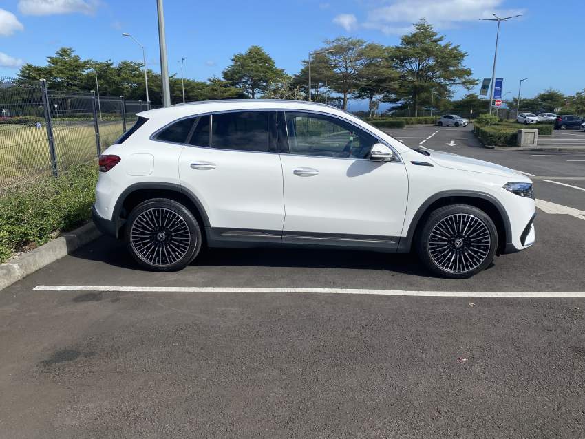For Sale Mercedes Benz EQA 250 Électrique - 2 - SUV Cars  on Aster Vender