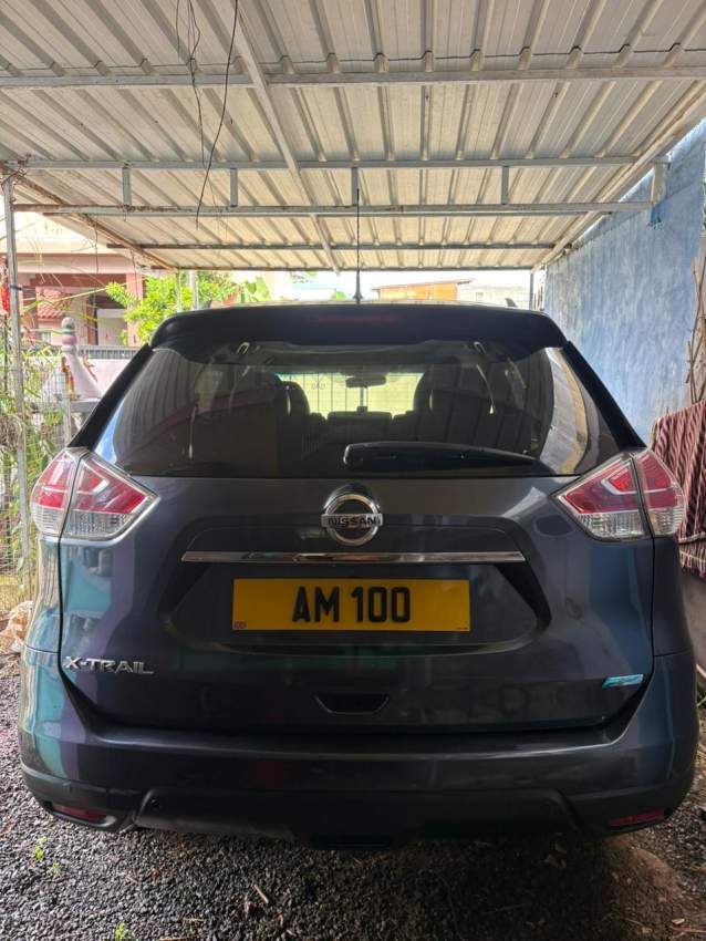 Nissan X-Trail 2017 - 1 - SUV Cars  on Aster Vender