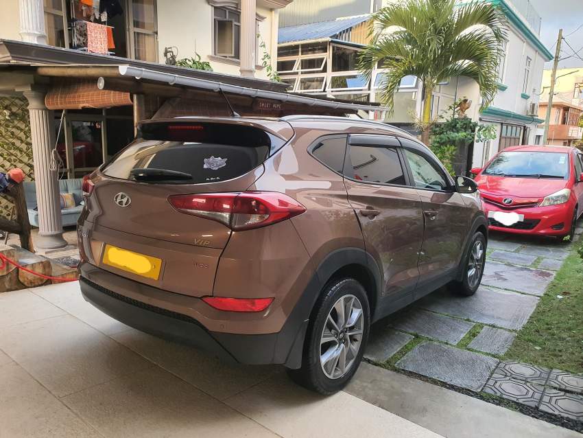 Hyundai Tucson 2017 - 2 - SUV Cars  on Aster Vender