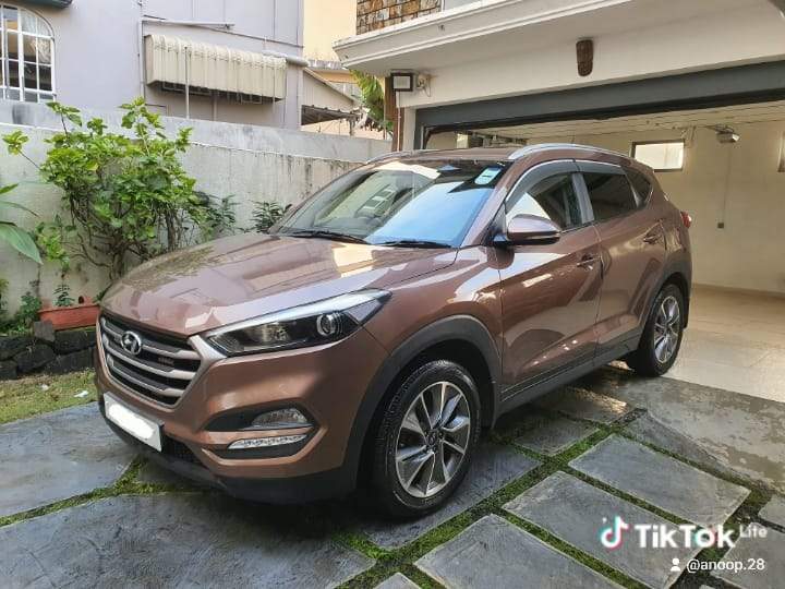 Hyundai Tucson 2017 - 1 - SUV Cars  on Aster Vender