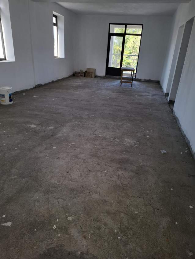 House for Sale at Riviere Du Rempart on 10 Perche Terrain - 3 - House  on Aster Vender