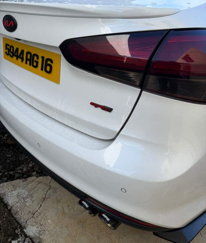 Kia Cerato - Pearl White (Aug 2016) - 4 - Family Cars  on Aster Vender