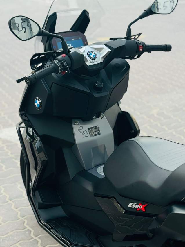 2019 BMW C400X - 1 - Scooters (above 50cc)  on Aster Vender
