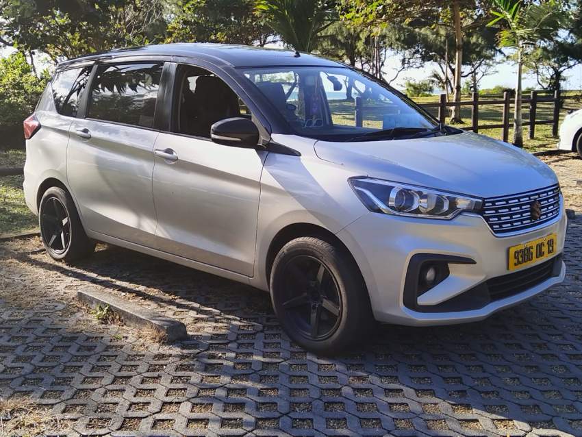 Suzuki Ertiga  2019 - 2 - Family Cars  on Aster Vender