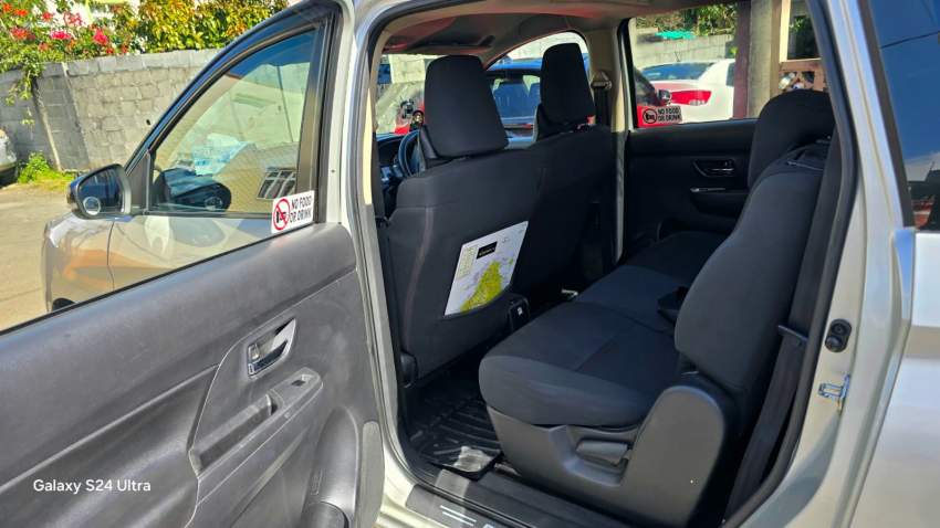 Suzuki Ertiga  2019 - 5 - Family Cars  on Aster Vender