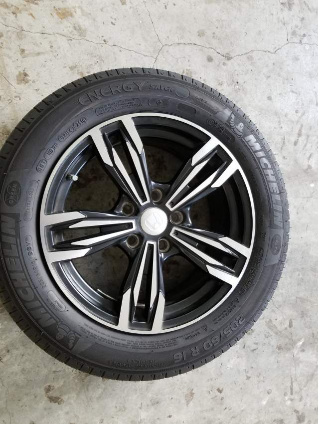 RIMS/ ALLOY WHEELS and tyres(Urgent sale) on Aster Vender