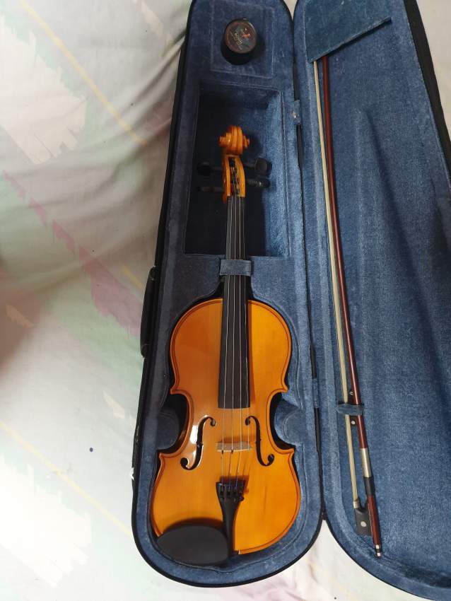 Valencia Violin 4/4 - 0 - Violin  on Aster Vender