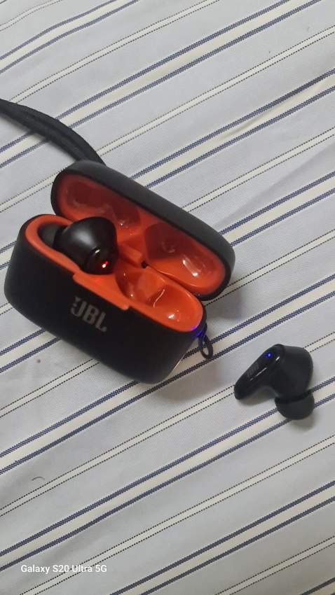 Jbl - 0 - Other phone accessories  on Aster Vender