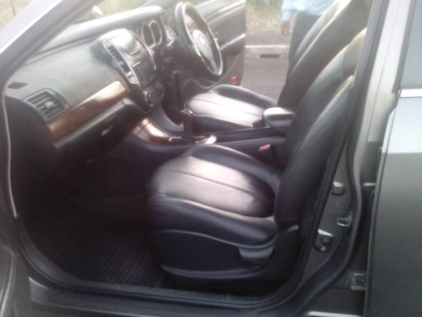 NISSAN BLUEBIRD SYLPHY - 7 - Luxury Cars  on Aster Vender