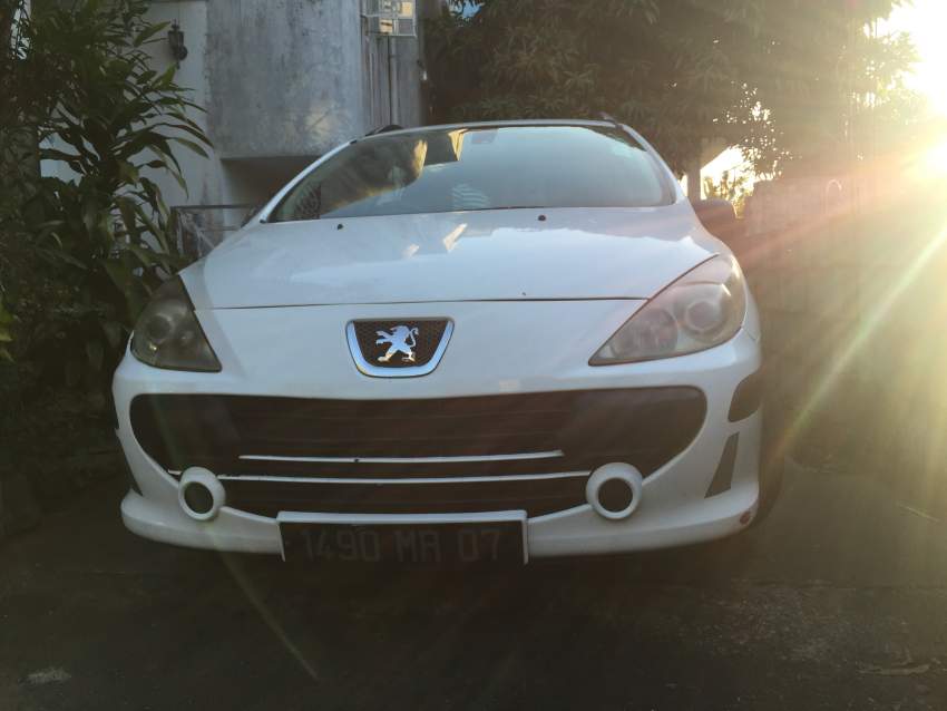 For sale or Exchange - 4 - Family Cars  on Aster Vender