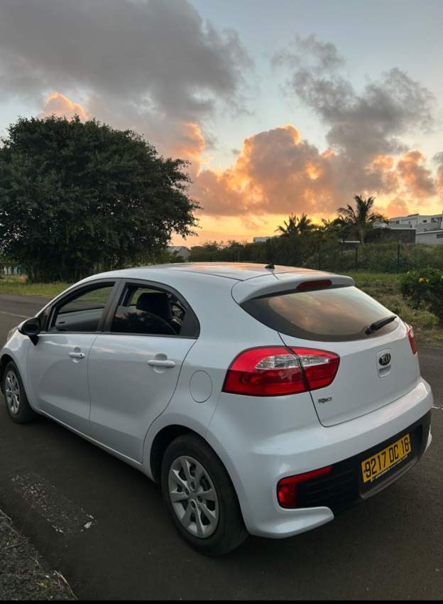 Kia rio 1.2 hatchback 2016 - 1 - Compact cars  on Aster Vender