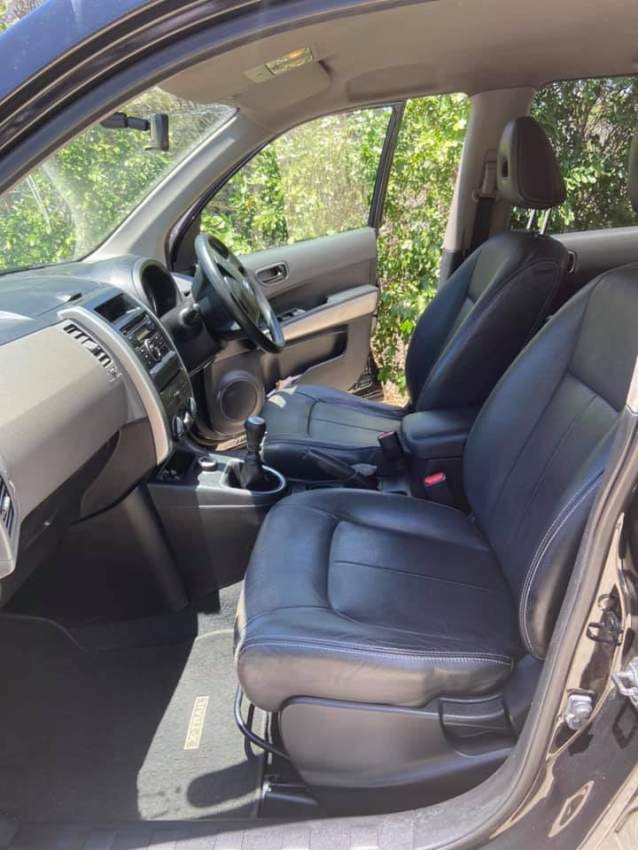 XTRAIL-NISSAN-2010 - 4 - SUV Cars  on Aster Vender