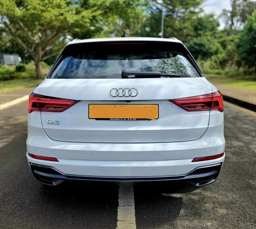AUDI Q3. S-LINE. QUATTRO 1.4 TSI 2019 - 3 - SUV Cars  on Aster Vender