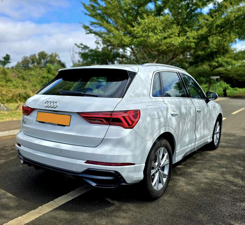 AUDI Q3. S-LINE. QUATTRO 1.4 TSI 2019 - 4 - SUV Cars  on Aster Vender